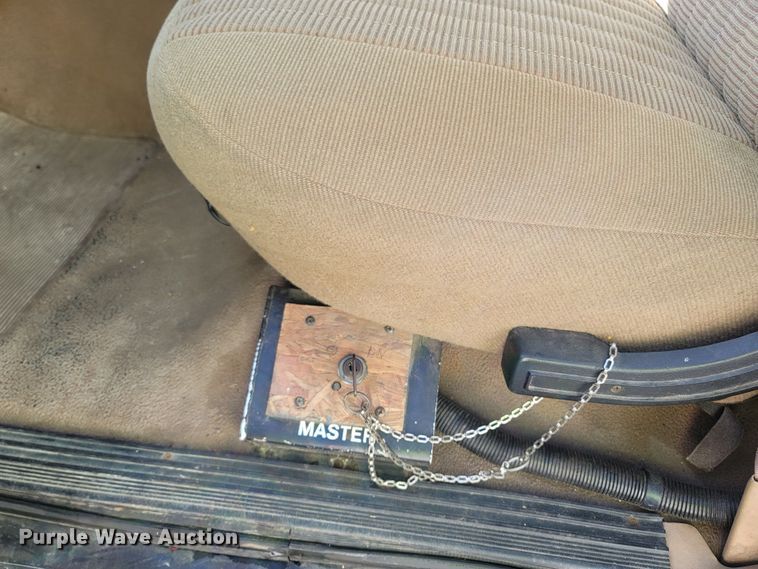 image for item LN9719 1991 Ford F350  ambulance