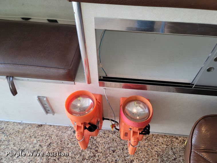 image for item LN9719 1991 Ford F350  ambulance