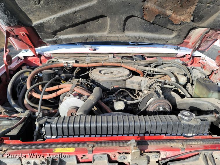 image for item LN9719 1991 Ford F350  ambulance