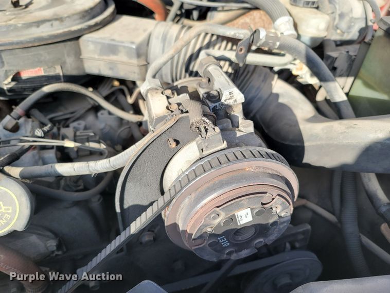 image for item LN9719 1991 Ford F350  ambulance