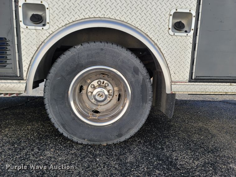 image for item LN9719 1991 Ford F350  ambulance