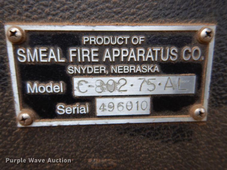 image for item LU9746 1994 International 4900  ladder fire truck