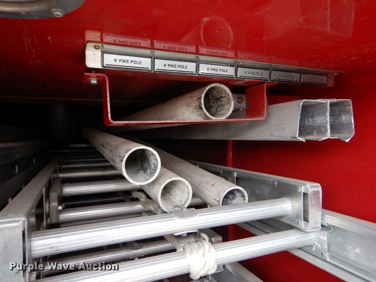 image for item LU9746 1994 International 4900  ladder fire truck