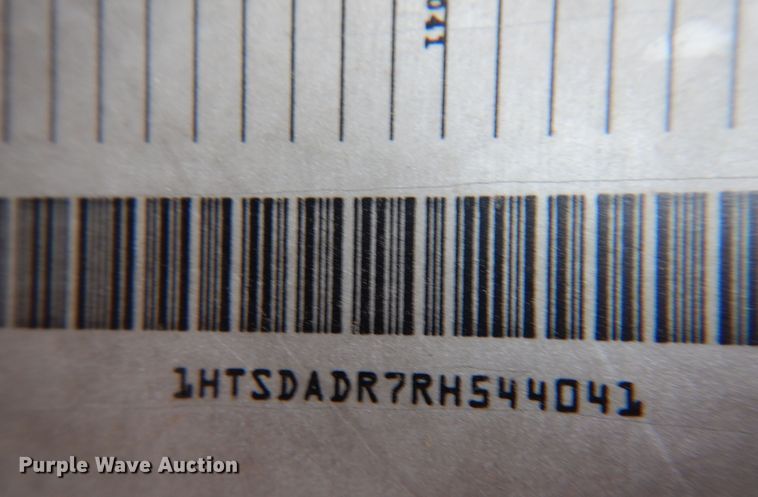 image for item LU9746 1994 International 4900  ladder fire truck