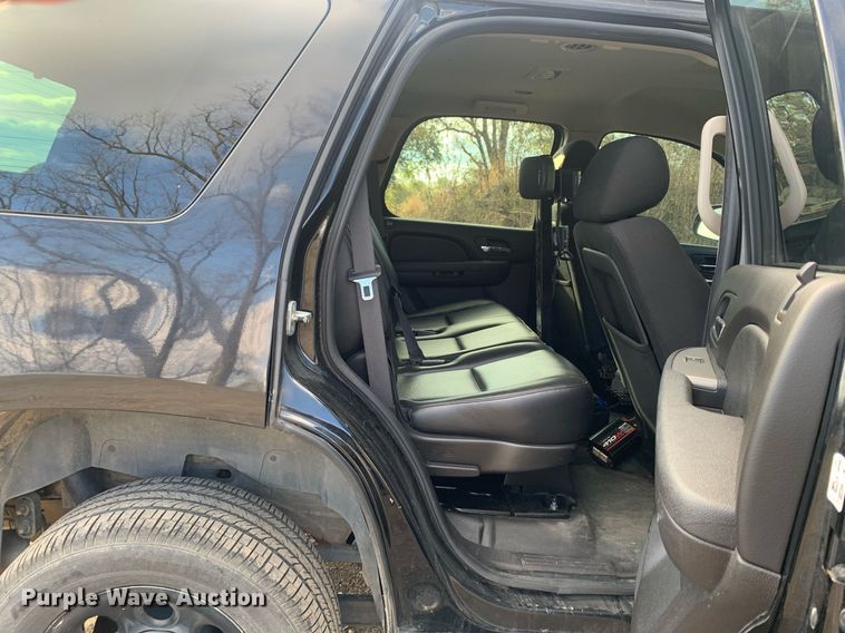 image for item MH9853 2010 Chevrolet Tahoe SUV