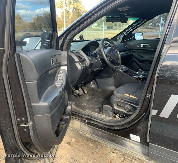 image for item MH9854 2016 Ford Explorer Police Interceptor SUV