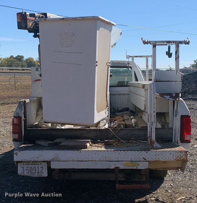 image for item MH9858 1990 Dodge D350 bucket truck