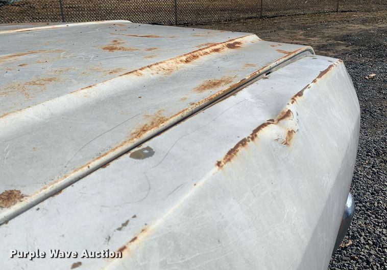 image for item MH9858 1990 Dodge D350 bucket truck