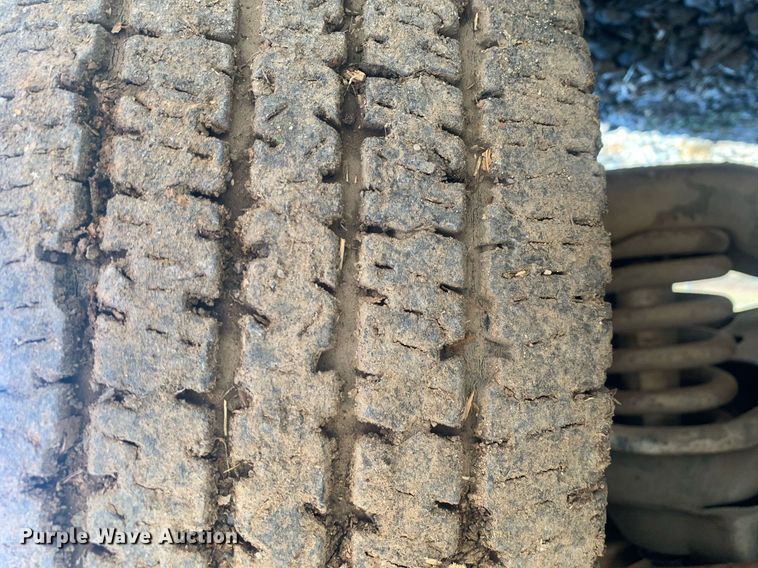 image for item MH9858 1990 Dodge D350 bucket truck