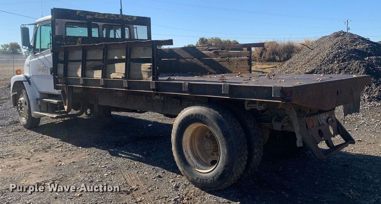 image for item MH9859 1999 Freightliner FL60 dump flatbed truck