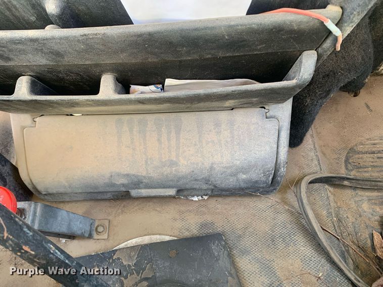 image for item MH9859 1999 Freightliner FL60 dump flatbed truck