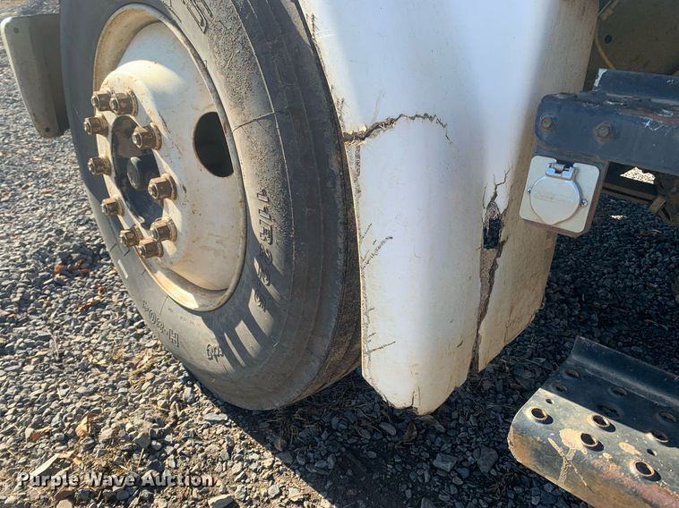 image for item MH9859 1999 Freightliner FL60 dump flatbed truck