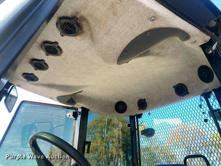 image for item MH9860 2011 New Holland TD5050 MFWD tractor