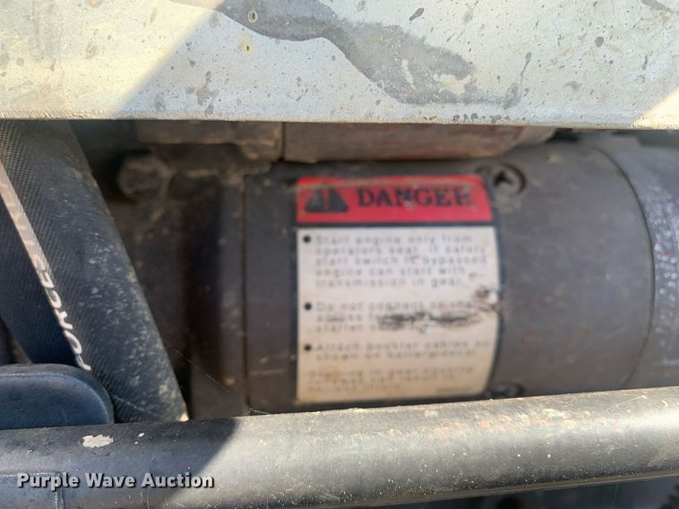 image for item MH9860 2011 New Holland TD5050 MFWD tractor