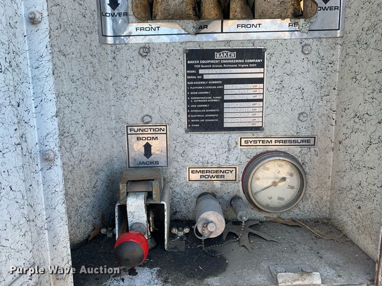 image for item MH9862 1979 Mack 75 ladder fire truck