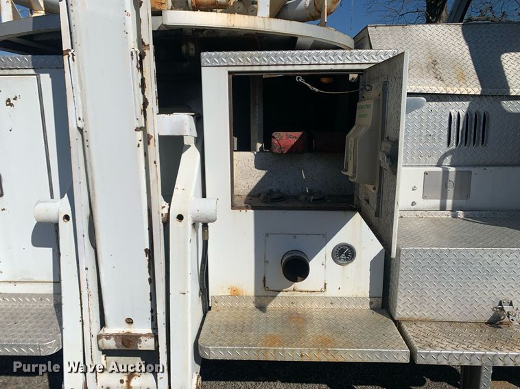 image for item MH9862 1979 Mack 75 ladder fire truck