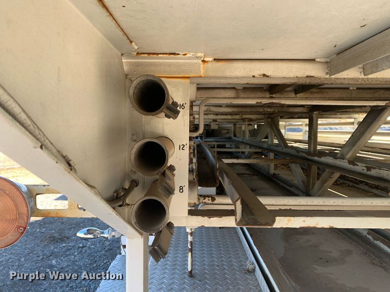 image for item MH9862 1979 Mack 75 ladder fire truck