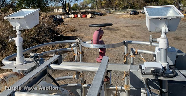 image for item MH9862 1979 Mack 75 ladder fire truck