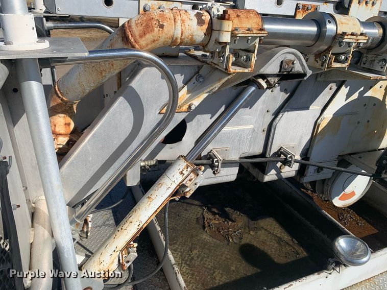 image for item MH9862 1979 Mack 75 ladder fire truck