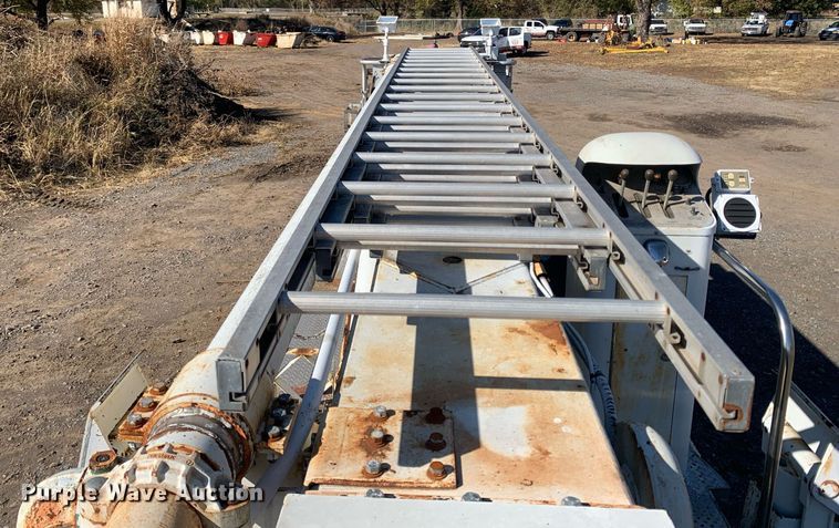 image for item MH9862 1979 Mack 75 ladder fire truck