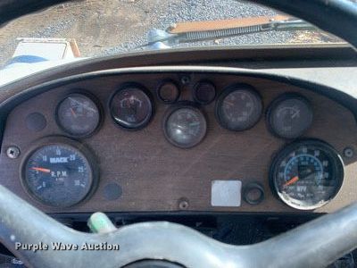 image for item MH9862 1979 Mack 75 ladder fire truck