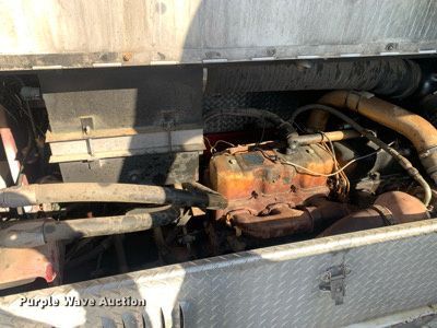 image for item MH9862 1979 Mack 75 ladder fire truck