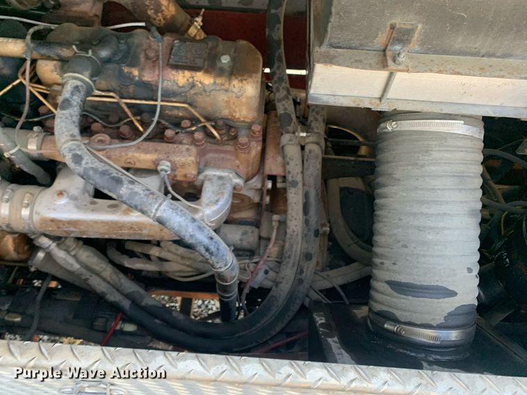 image for item MH9862 1979 Mack 75 ladder fire truck