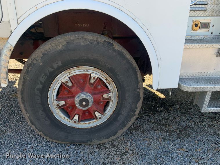 image for item MH9862 1979 Mack 75 ladder fire truck