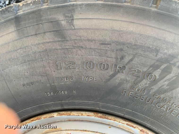 image for item MH9862 1979 Mack 75 ladder fire truck