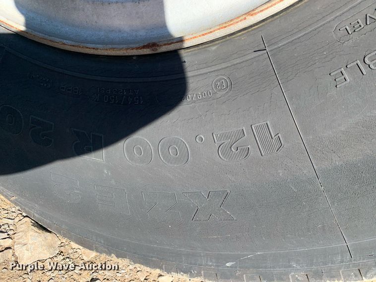 image for item MH9862 1979 Mack 75 ladder fire truck