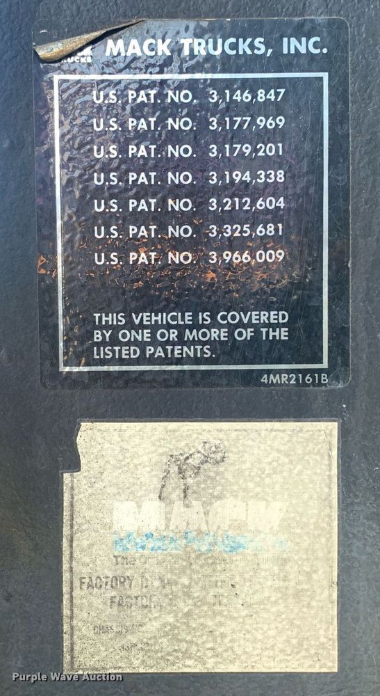 image for item MH9862 1979 Mack 75 ladder fire truck