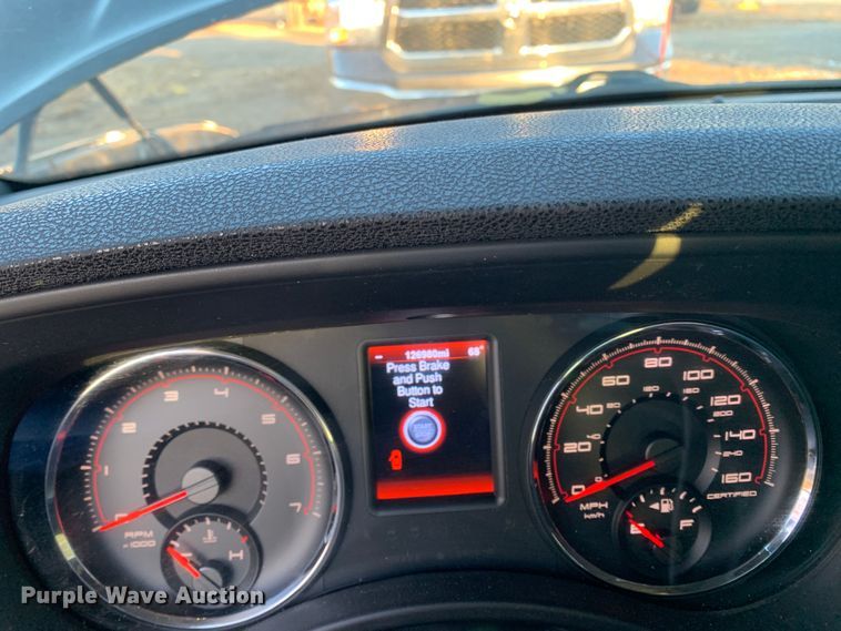 image for item MH9864 2013 Dodge Charger Police