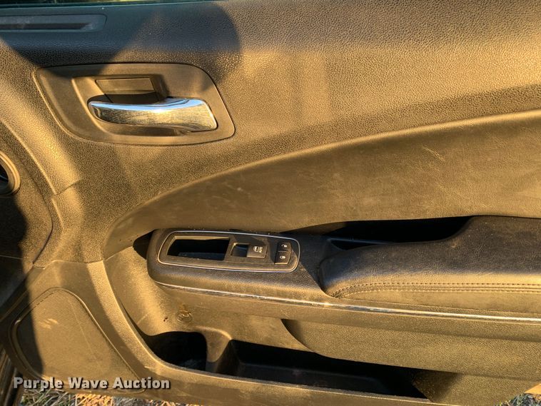 image for item MH9864 2013 Dodge Charger Police