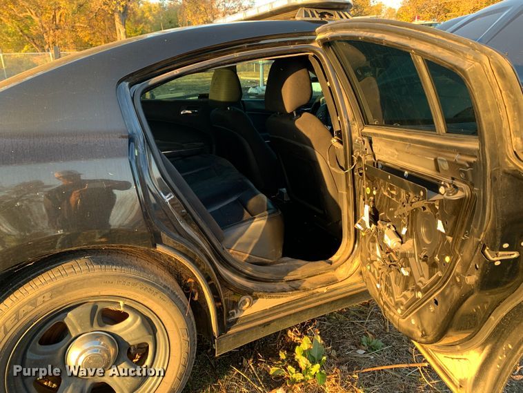 image for item MH9864 2013 Dodge Charger Police