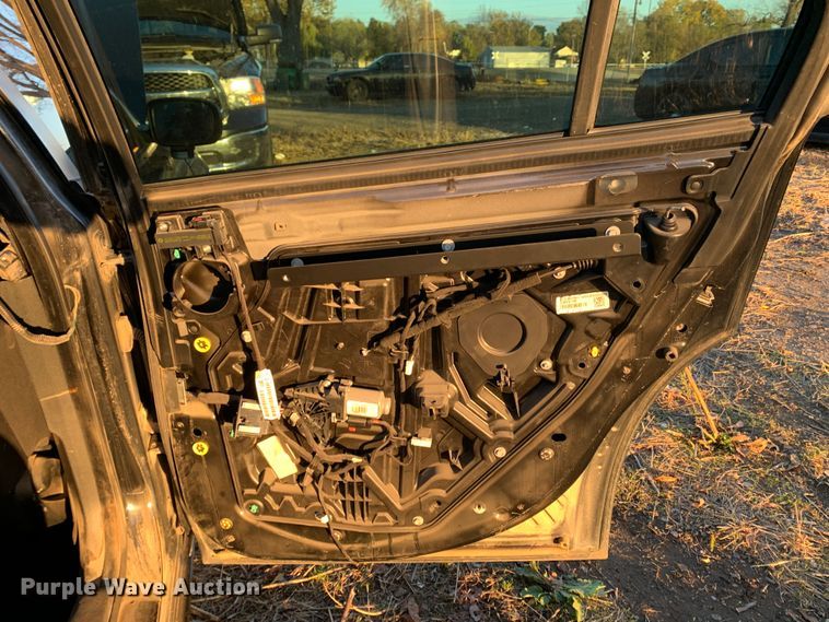 image for item MH9864 2013 Dodge Charger Police