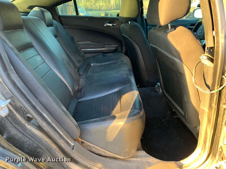 image for item MH9864 2013 Dodge Charger Police