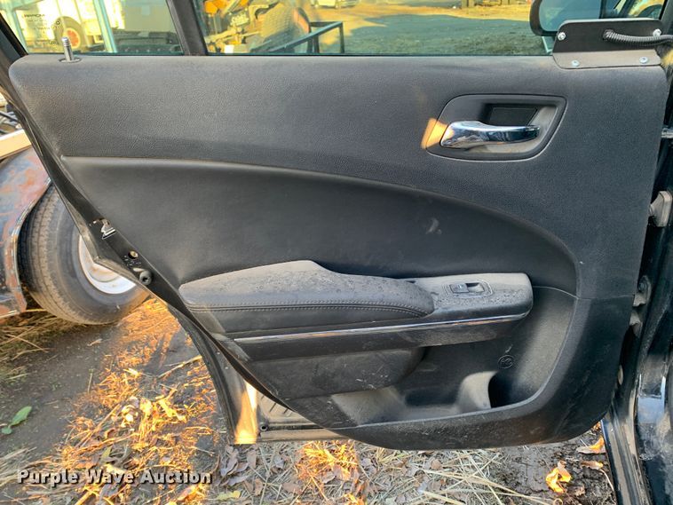 image for item MH9864 2013 Dodge Charger Police