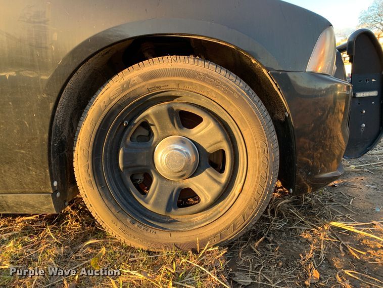 image for item MH9864 2013 Dodge Charger Police