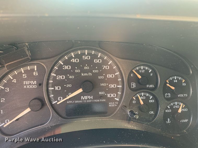 image for item MH9867 2001 Chevrolet Tahoe SUV