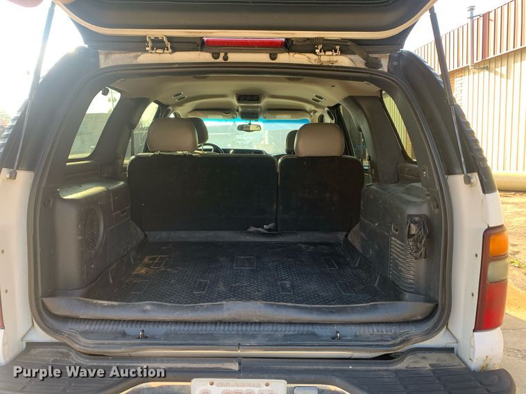 image for item MH9867 2001 Chevrolet Tahoe SUV