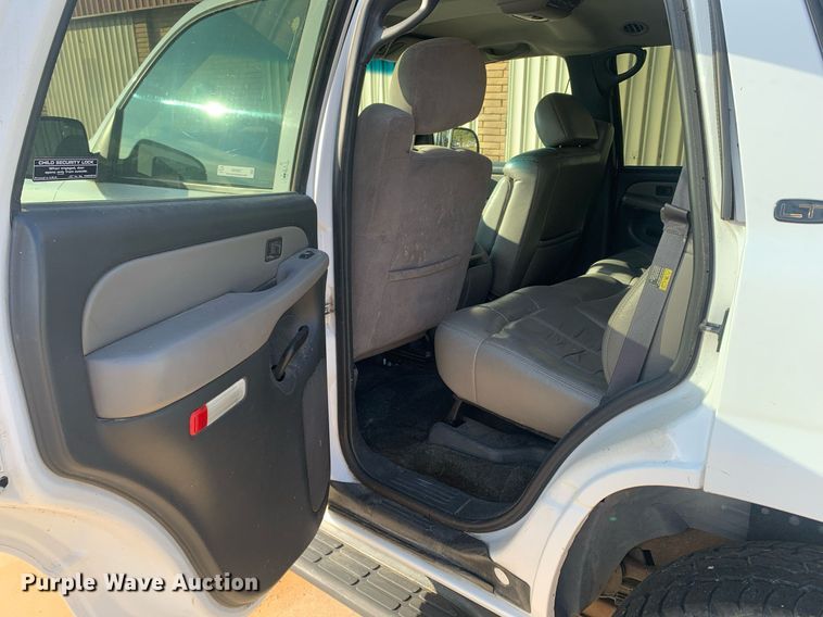 image for item MH9867 2001 Chevrolet Tahoe SUV