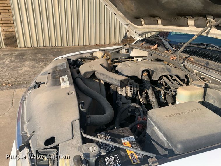 image for item MH9867 2001 Chevrolet Tahoe SUV