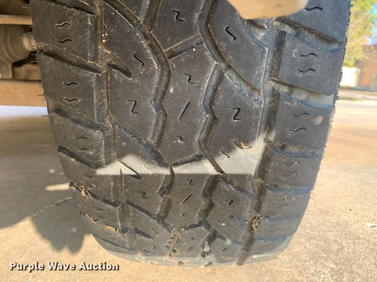 image for item MH9867 2001 Chevrolet Tahoe SUV