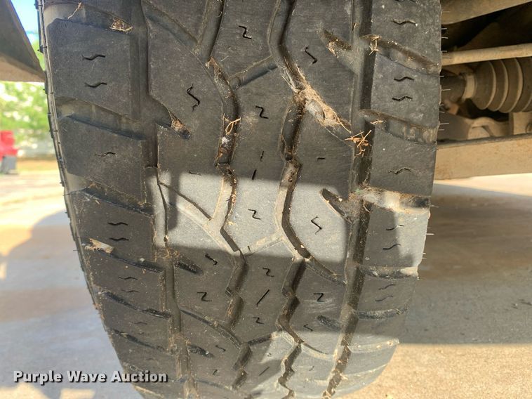 image for item MH9867 2001 Chevrolet Tahoe SUV