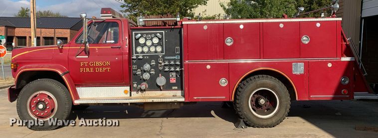 image for item MH9868 1984 GMC C7000  pumper fire truck
