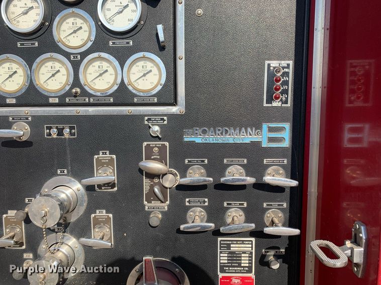 image for item MH9868 1984 GMC C7000  pumper fire truck