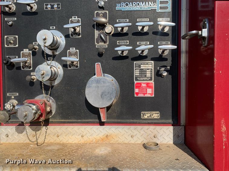 image for item MH9868 1984 GMC C7000  pumper fire truck