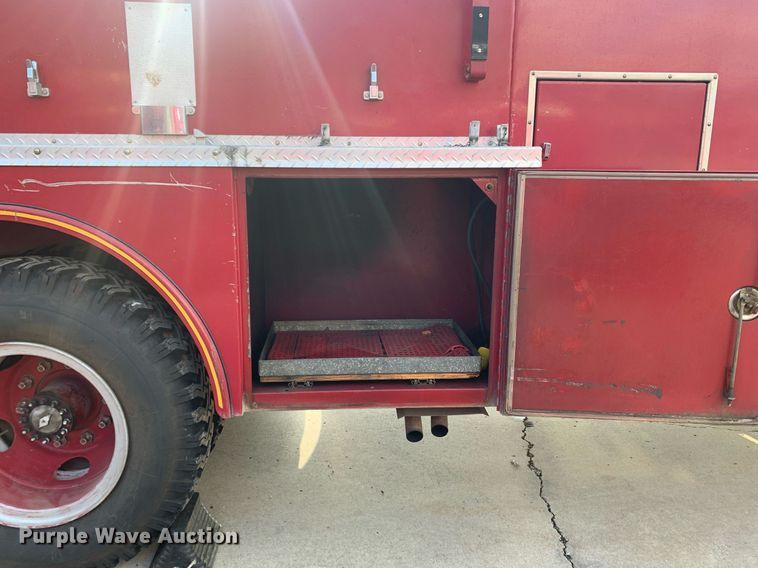 image for item MH9868 1984 GMC C7000  pumper fire truck