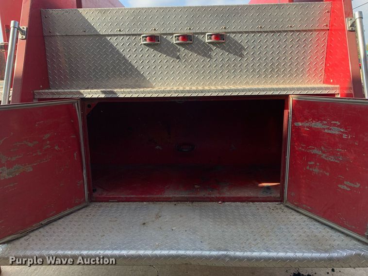 image for item MH9868 1984 GMC C7000  pumper fire truck