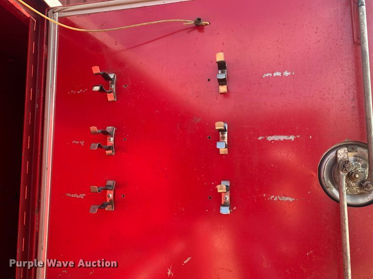 image for item MH9868 1984 GMC C7000  pumper fire truck